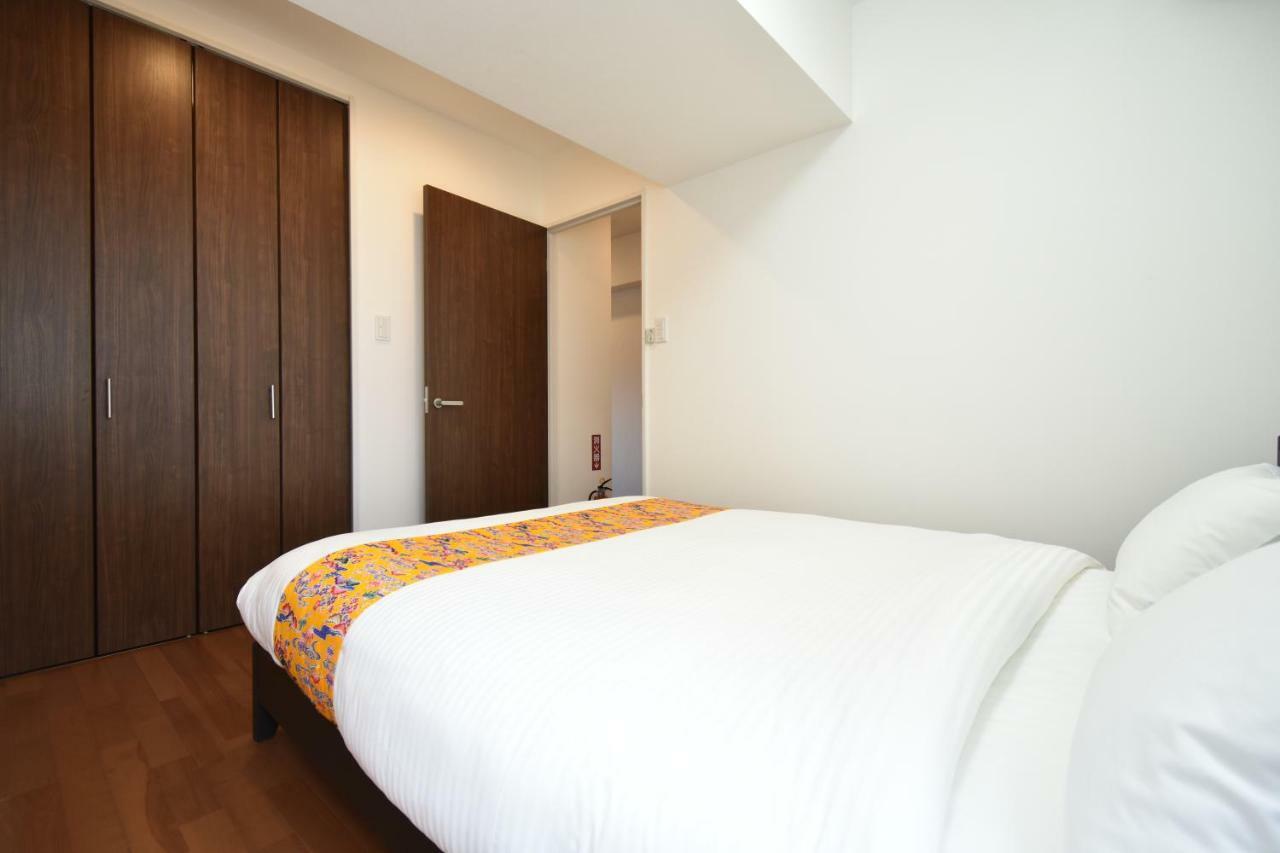 Coral Gate In Kume Hotel Naha Luaran gambar